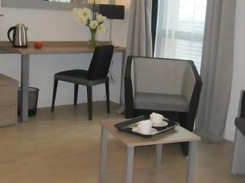 Tulip Inn Lille Grand Stade Residence Villeneuve-d’Ascq Frankreich